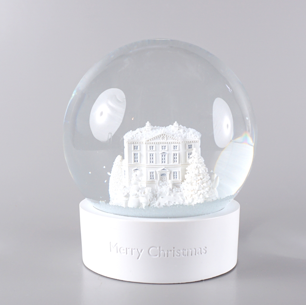 Jahres-Schneekugel "Merry Chrismas" 2015, Wedgwood, mit Originalkarton