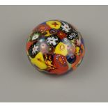 Paperweight, Millefiori, wohl Anfang 20.Jh., D.6,15cm, H.4,25cm