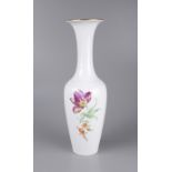 Vase mit Blumen, KPM Berlin, H.28cm