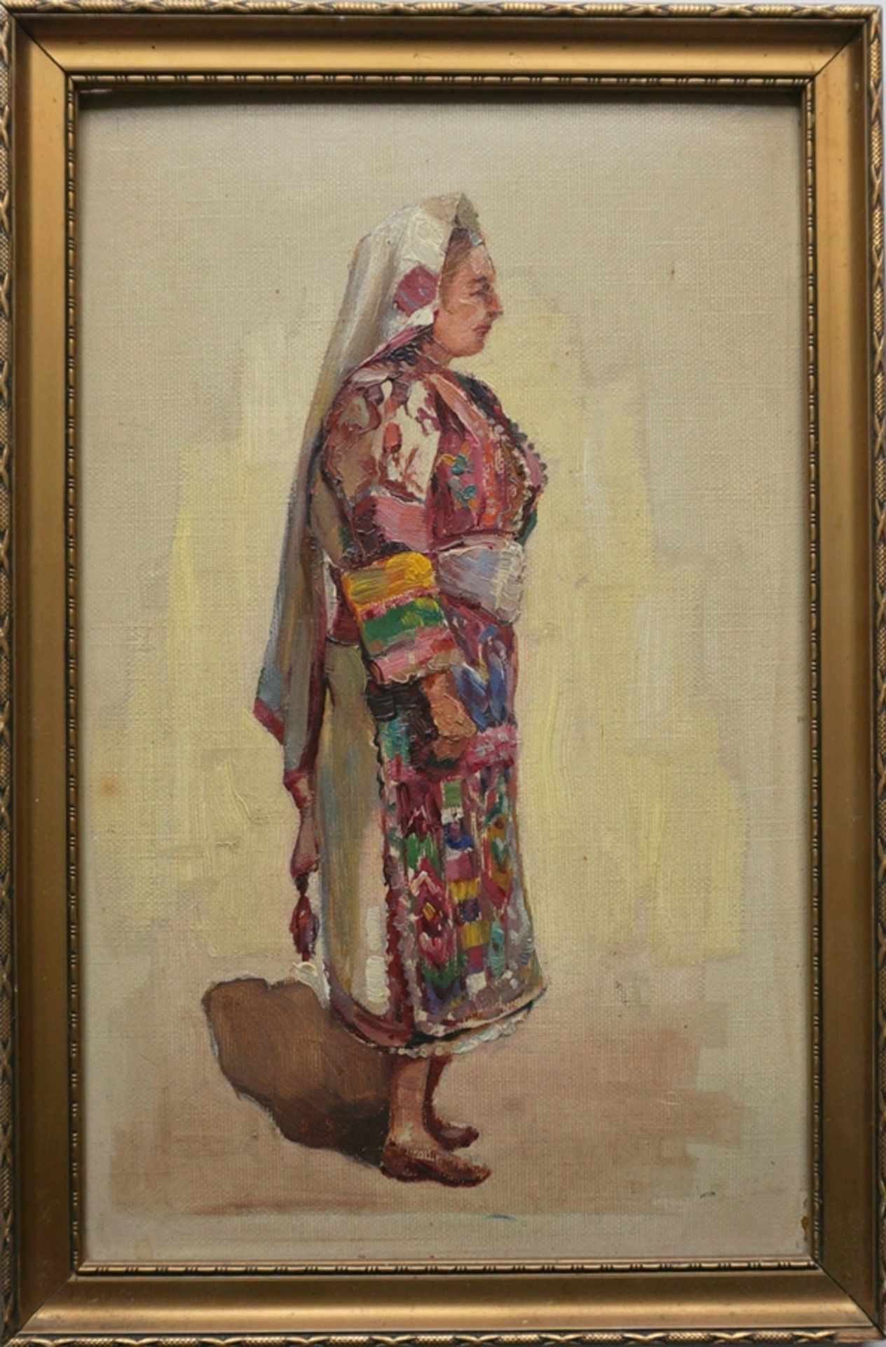 unsigniert, "Frau in osteuropäischer Tracht", 1. Hälfte 20. Jh., Öl/Hartfaser - Bild 2 aus 3