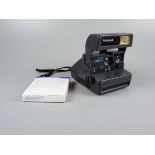 Sofortbildkamera Polaroid 636 closeup und Filme Typ 600, 1990er Jahre