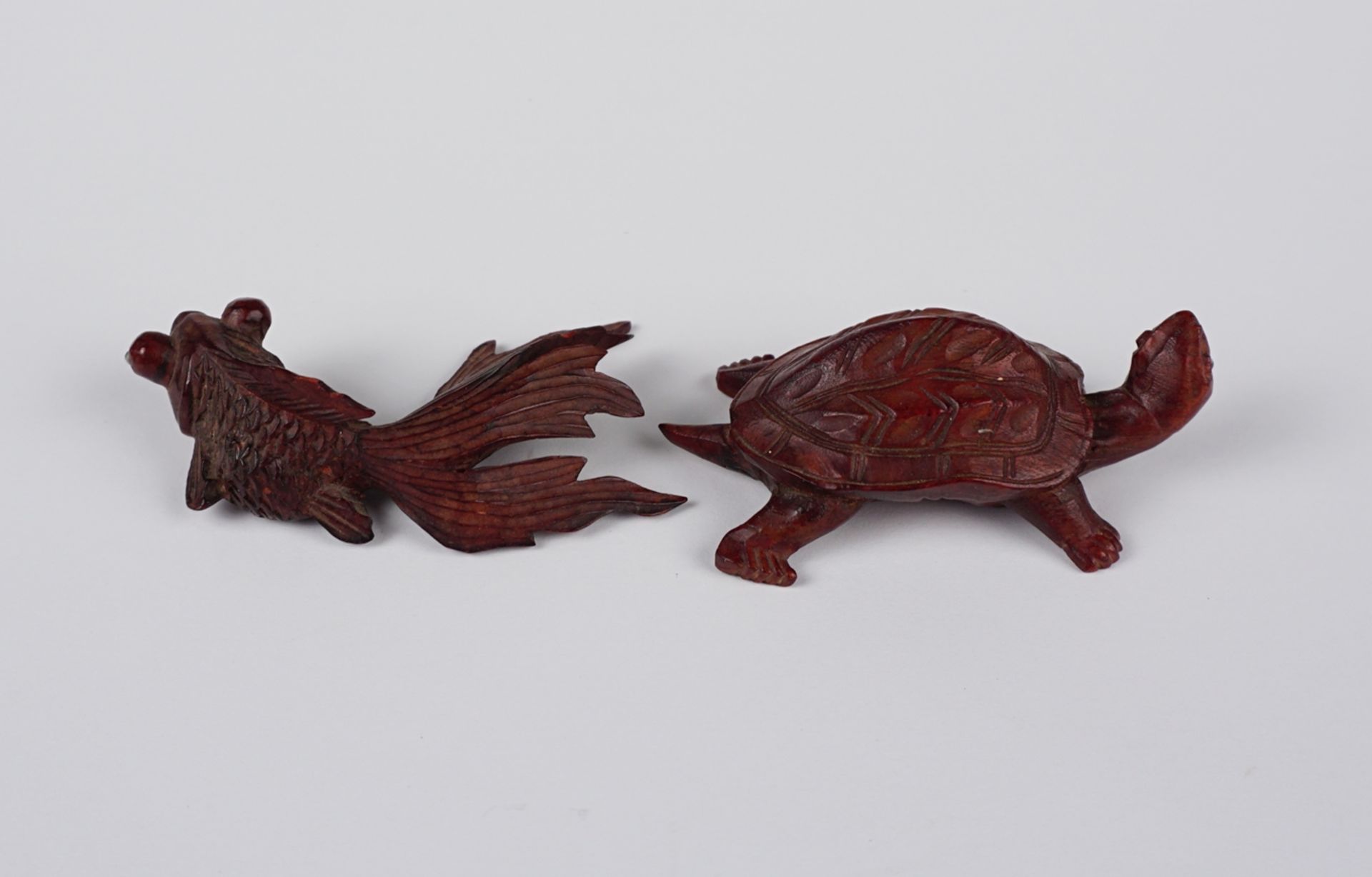 Fisch und Schildkröte, Holz geschnitzt, Asien - Image 2 of 2