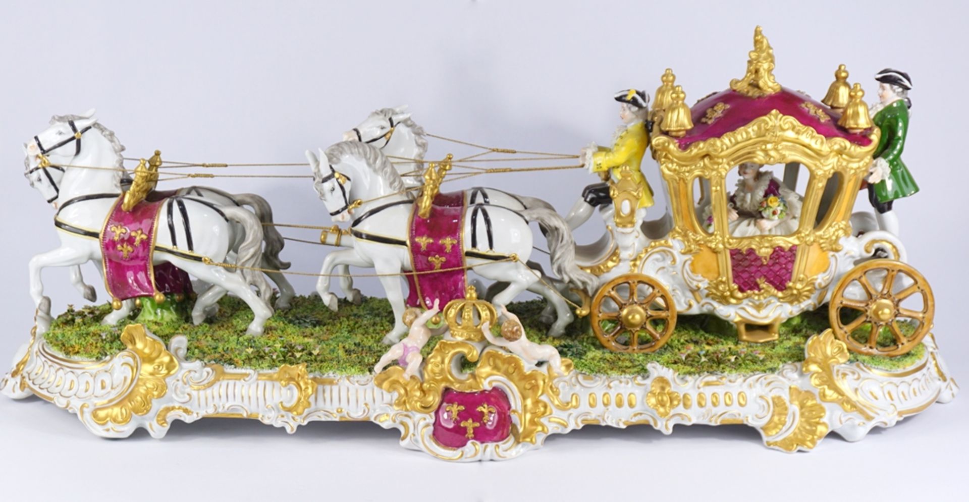 sehr große, seltene Figurengruppe "Vierspänner-Kutsche König Ludwigs XIV", Unterweißbach, 20.Jh.