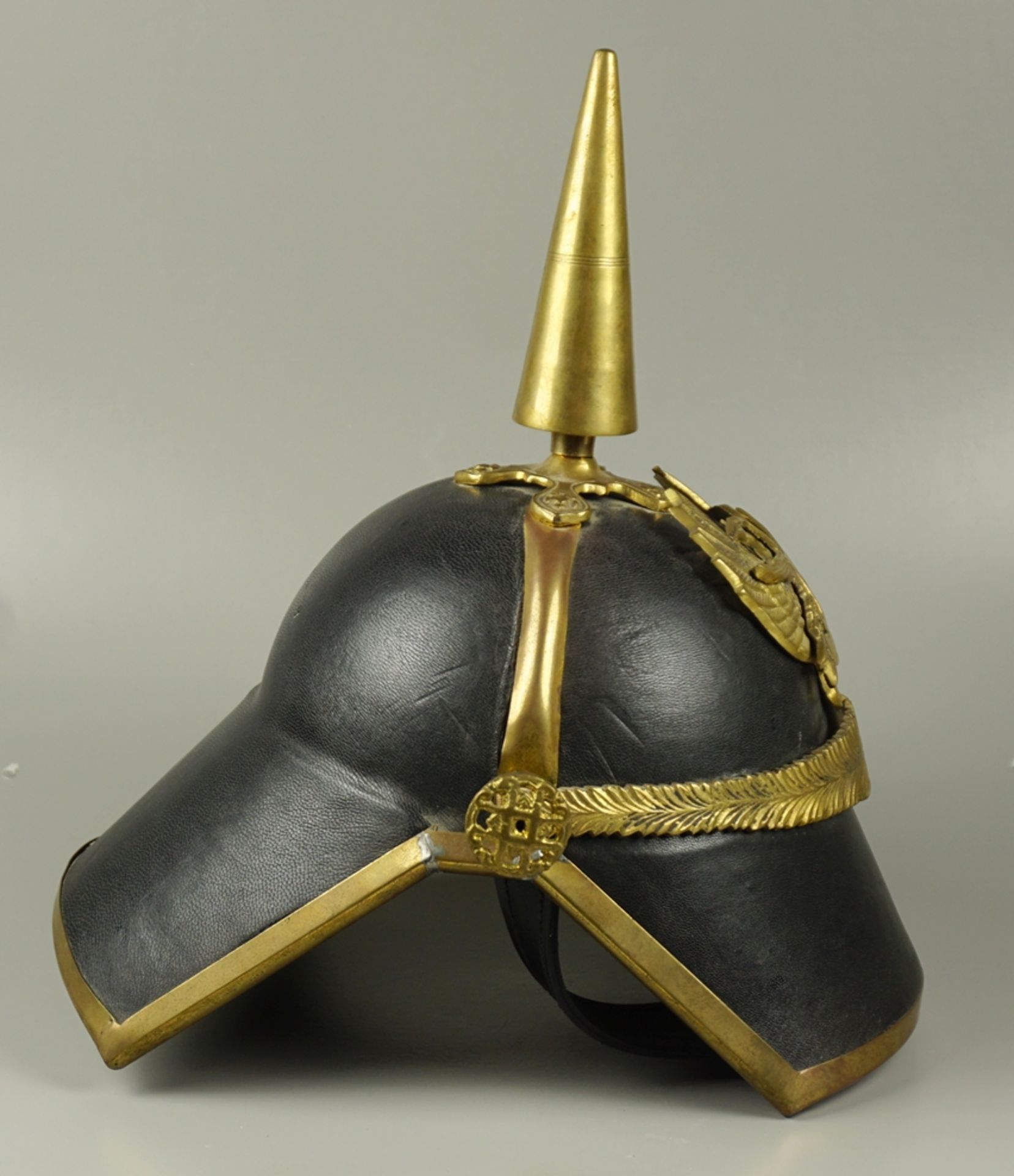 Deko-Pickelhaube mit Doppelkopfadler - Image 2 of 2