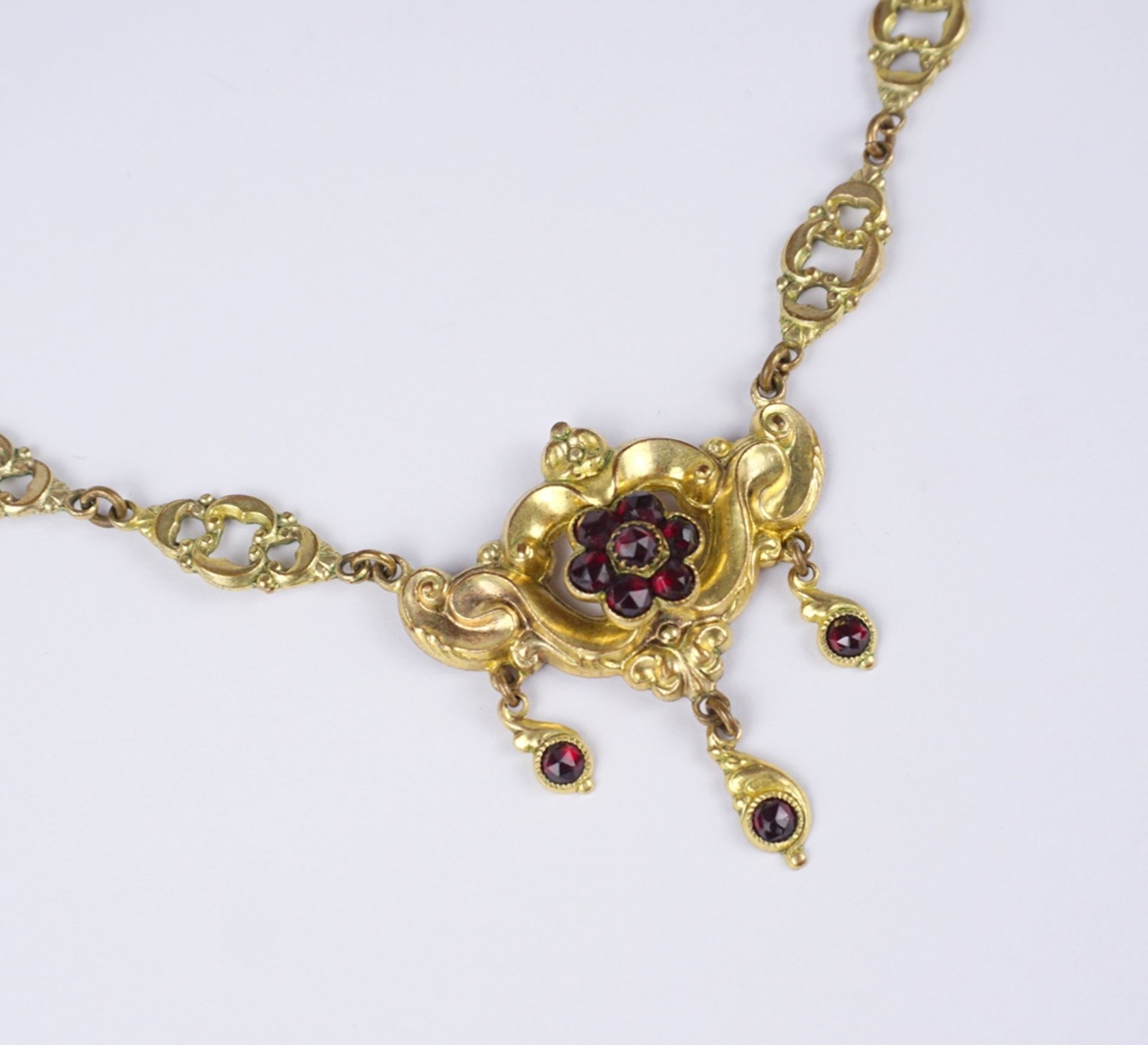 Granatcollier, Doublé, Böhmen um 1900