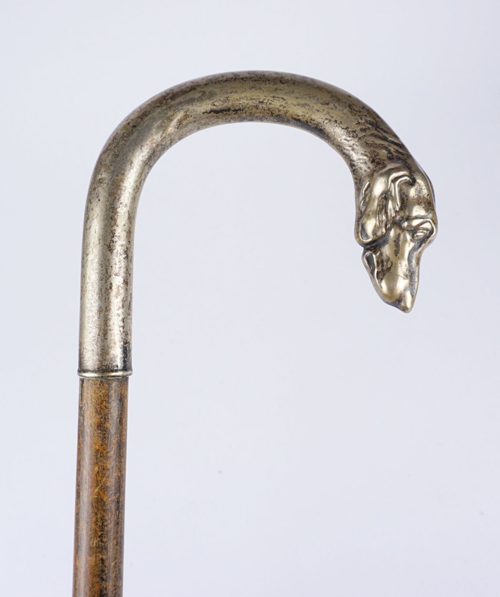 Figürlicher Gehstock in Form eines Hundekopfs, Alpacca-Silber, Anf. 20.Jh. - Bild 2 aus 3