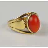 Korallen-Ring, 585er Gold, Gew.3,08g