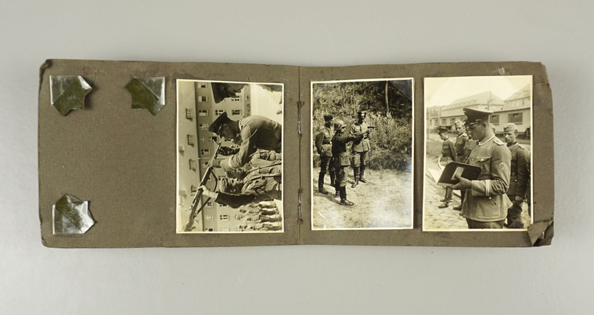 kleines Fotoalbum eines Kavalleristen, 2. Weltkrieg - Image 4 of 6