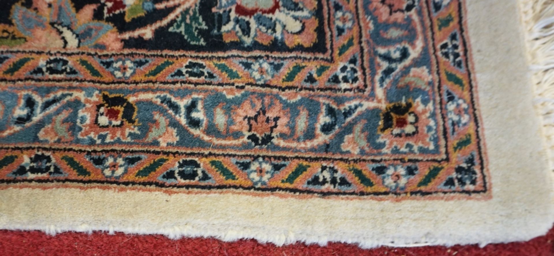 großer Teppich, florales Dekor, beigegründig  - Bild 4 aus 4