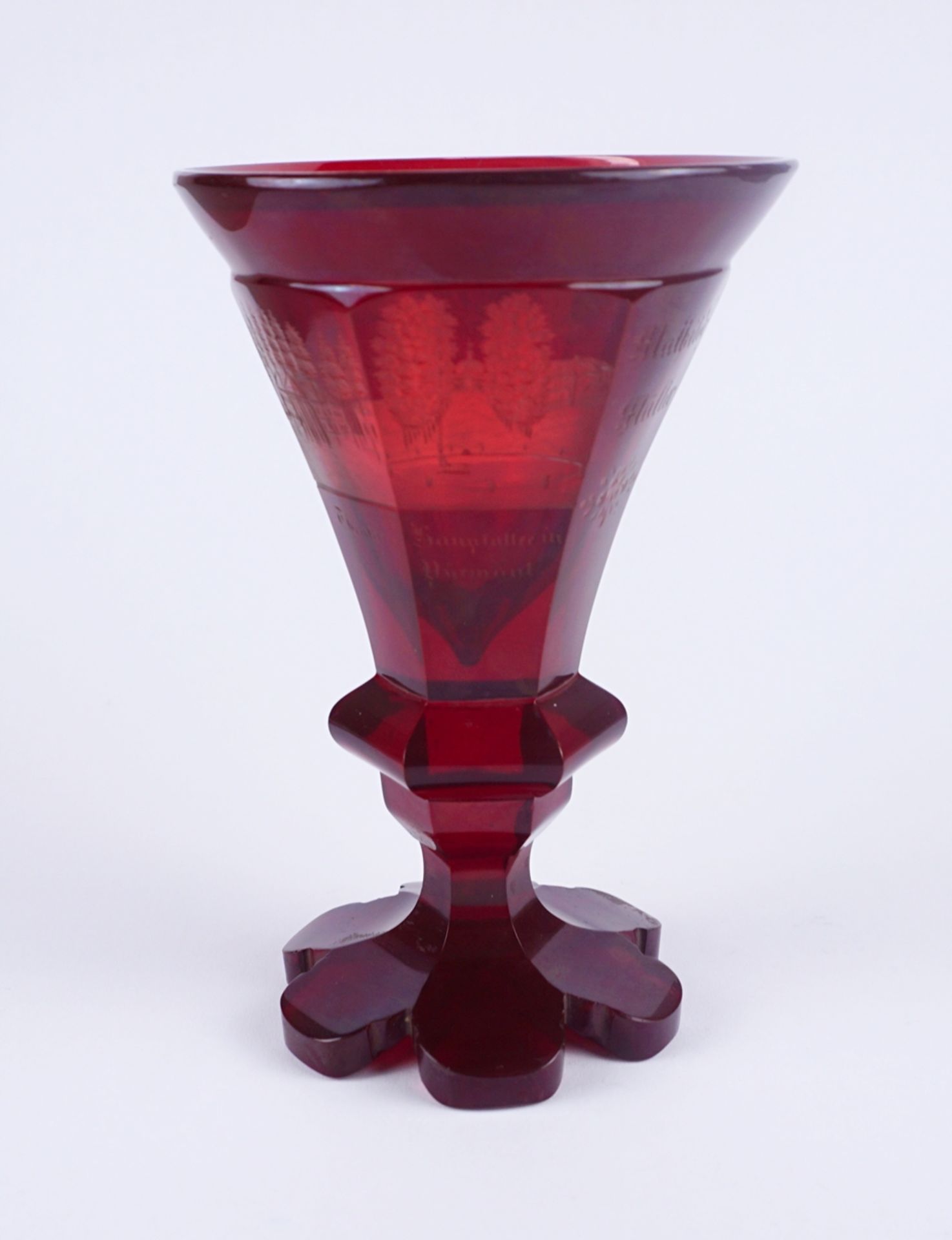 personalisiertes Bäderglasvase "Pyrmont", Rubinglas, Böhmen, Mitte 19.Jh. - Bild 4 aus 6