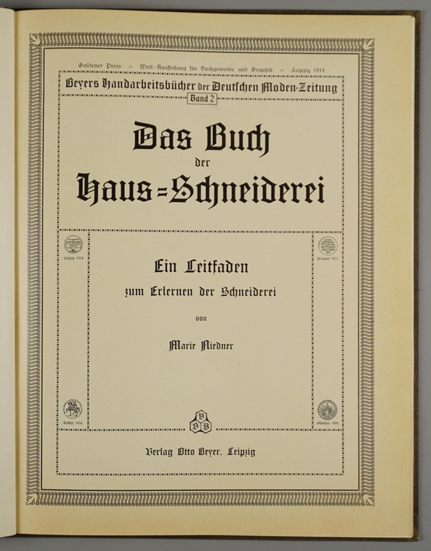 Das Buch der Haus-Schneiderei, Leitfaden zum Erlernen der Schneiderei von Marie Niedner, 1914 - Bild 2 aus 3
