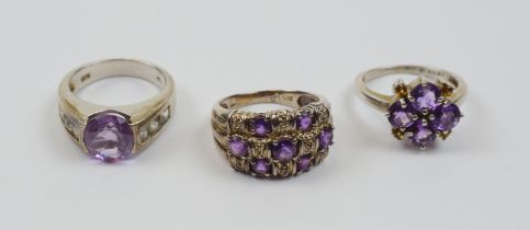 3 Ringe mit amethystfarbenen Steinen, 925er Silber, Gesamt-Gew.13,20g