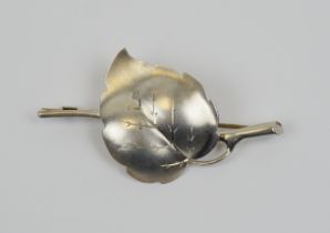 Art-Déco-Blattbrosche, 900er Silber, Gew.8,62g