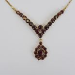 Granatcollier, 333er Gold, Gew.10,48g