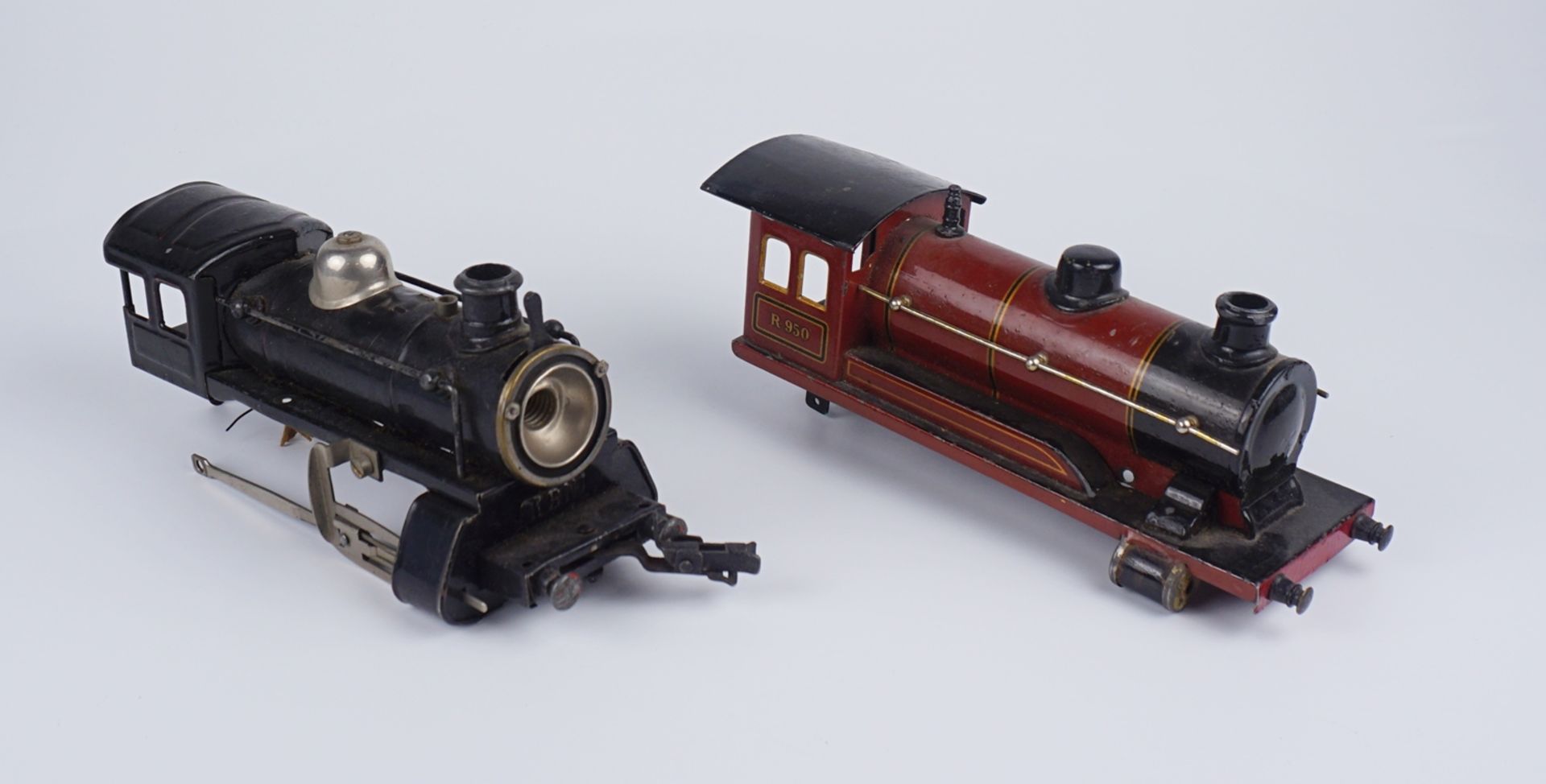 2 Lokgehäuse, Spur 0, Märklin und KBN (Karl Bub), 1930er Jahre