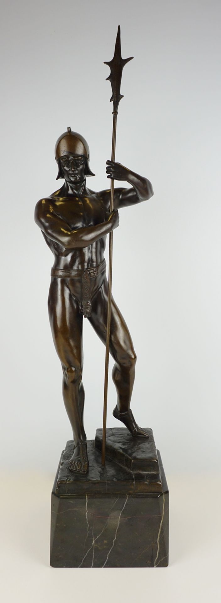 Spiro Schwatenberg (act.1898-1922), große Bronzeskulptur "Gladiator mit Partisane"