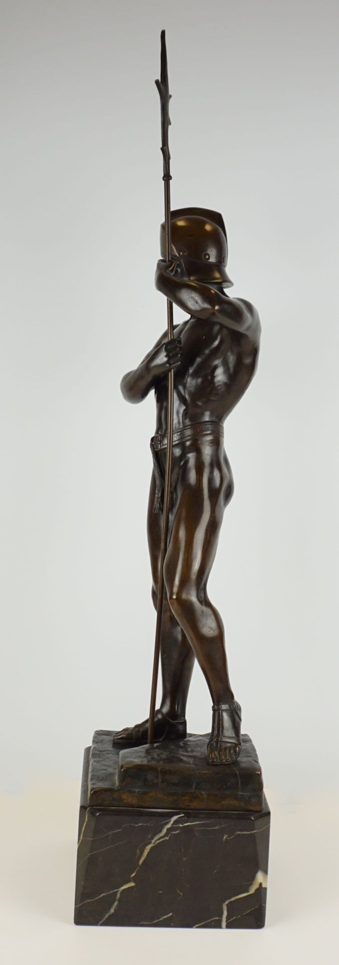 Spiro Schwatenberg (act.1898-1922), große Bronzeskulptur "Gladiator mit Partisane" - Bild 2 aus 6