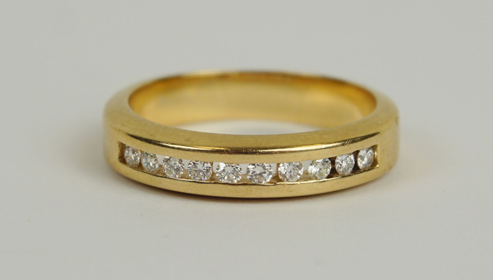 Ring mit 10 Dia.-Brillanten, 585er Gold, Gew.5,48g