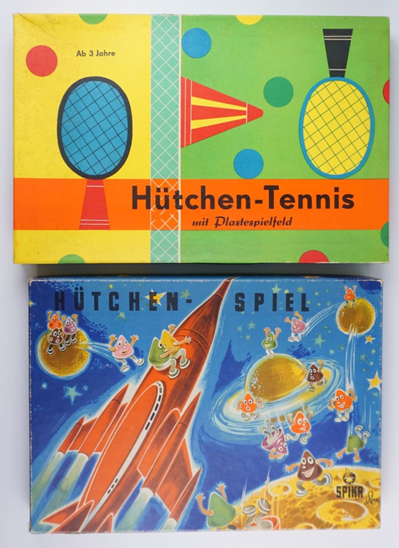 Hütchentennis und Hütchen-Spiel, DDR, jeweils  in OVP