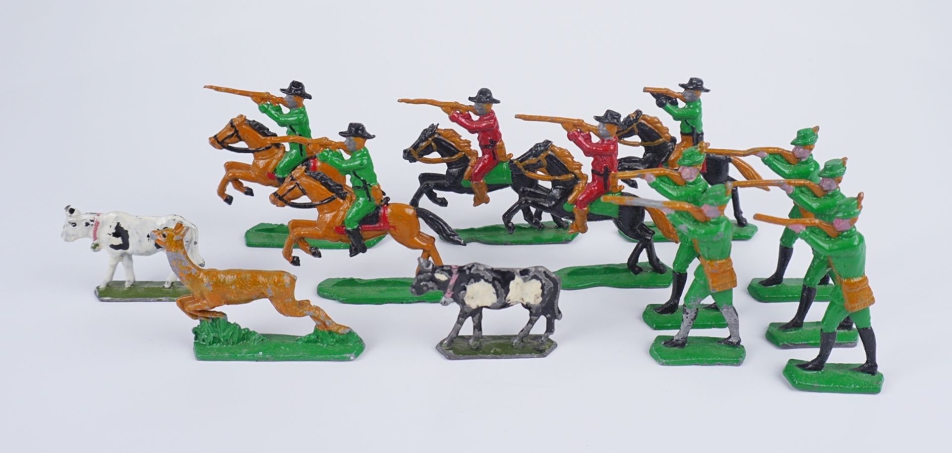 13 Bleifiguren: Jäger, Tiere und Reiter, 1970er Jahre