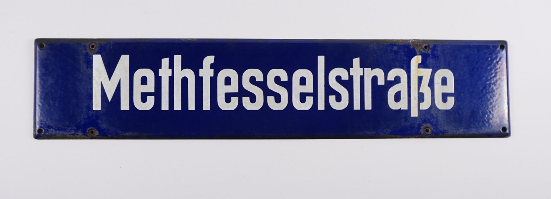 Emaille-Straßenschild "Methfesselstraße", 2.Hälfte 20.Jh.