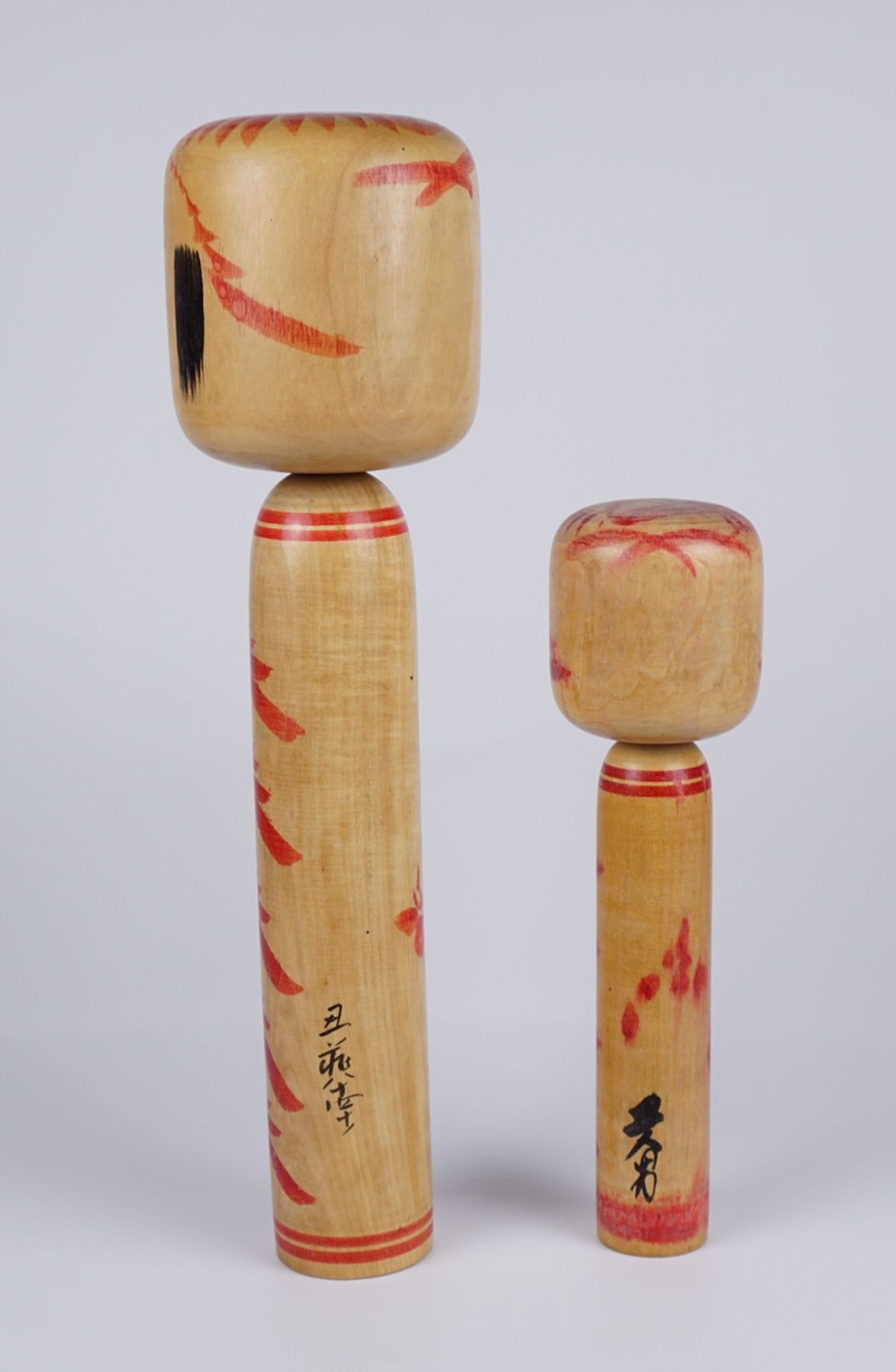 2 Kokeshi-Puppen, Japan, 1. Hälfte 20. Jh. - Bild 2 aus 3