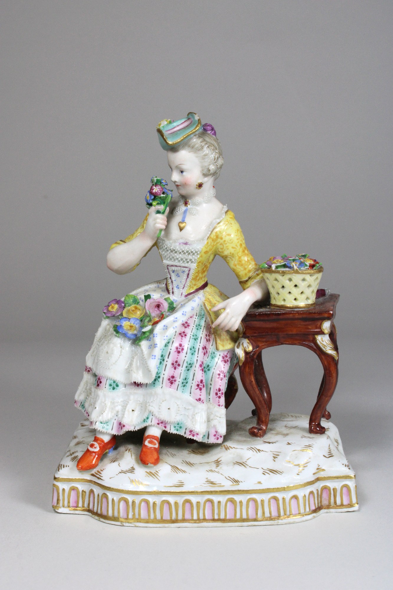 Sitzende Dame, Meissen, Porzellan, Anfang 19. Jhd.