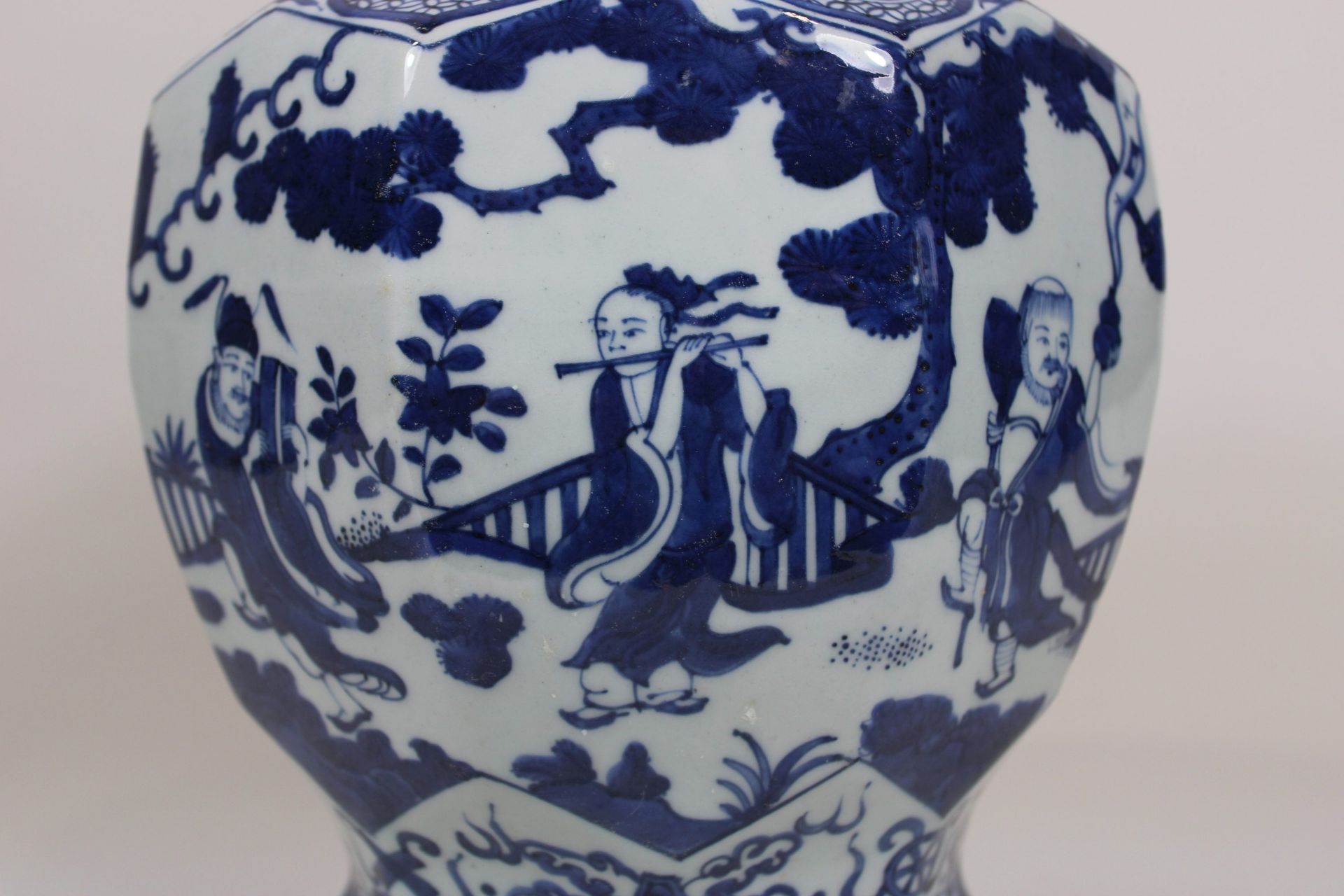 Vase, China, Porzellan, blau-weiß Unterglasur, Wanli (1573-1620) - Bild 3 aus 6