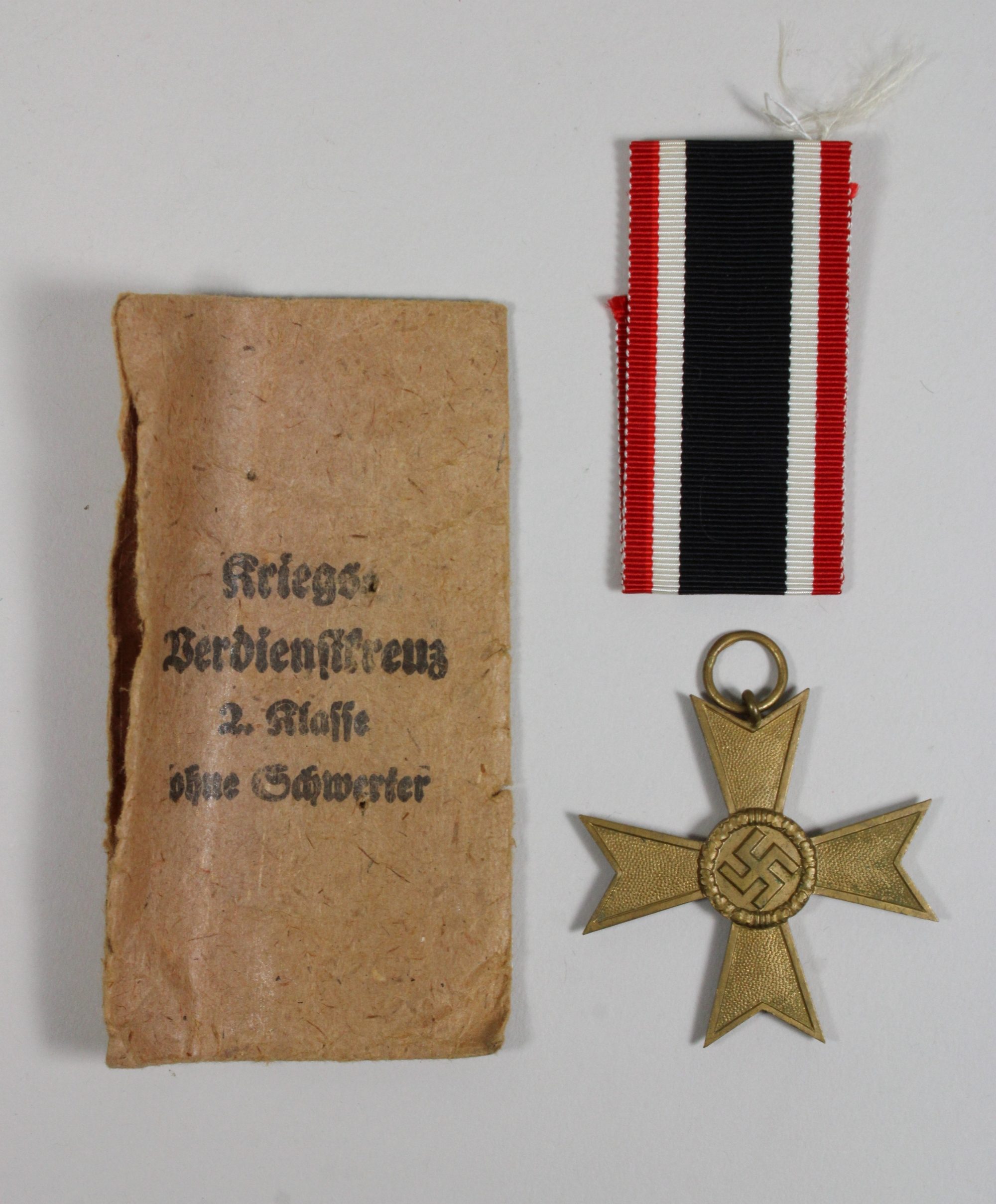 Kriegsverdienstkreuz ohne Schwerte, 2. Klasse, 1939 und Verleihungstüte.