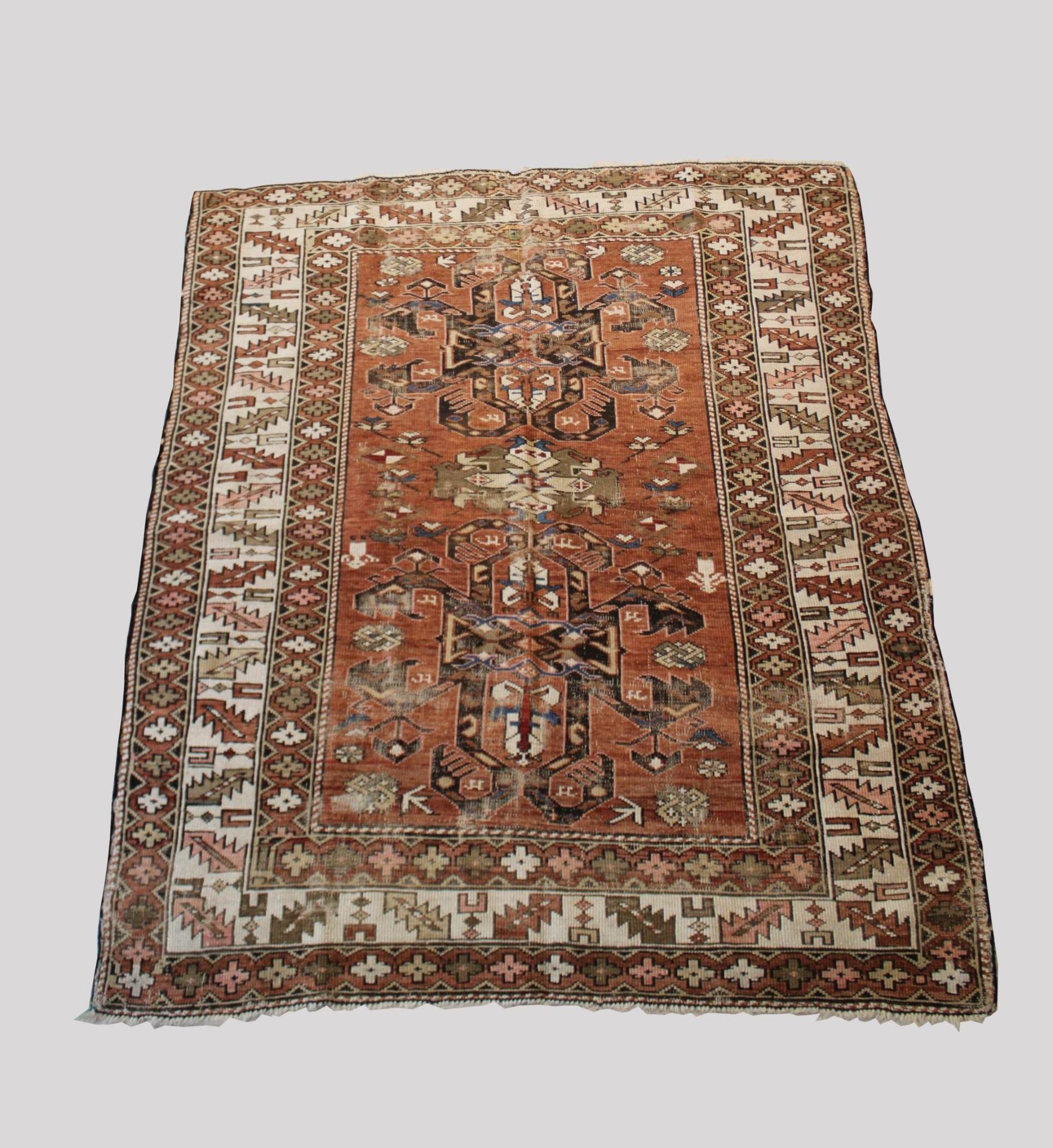 Kazak, Teppich. Maße: 146 x 124 cm.