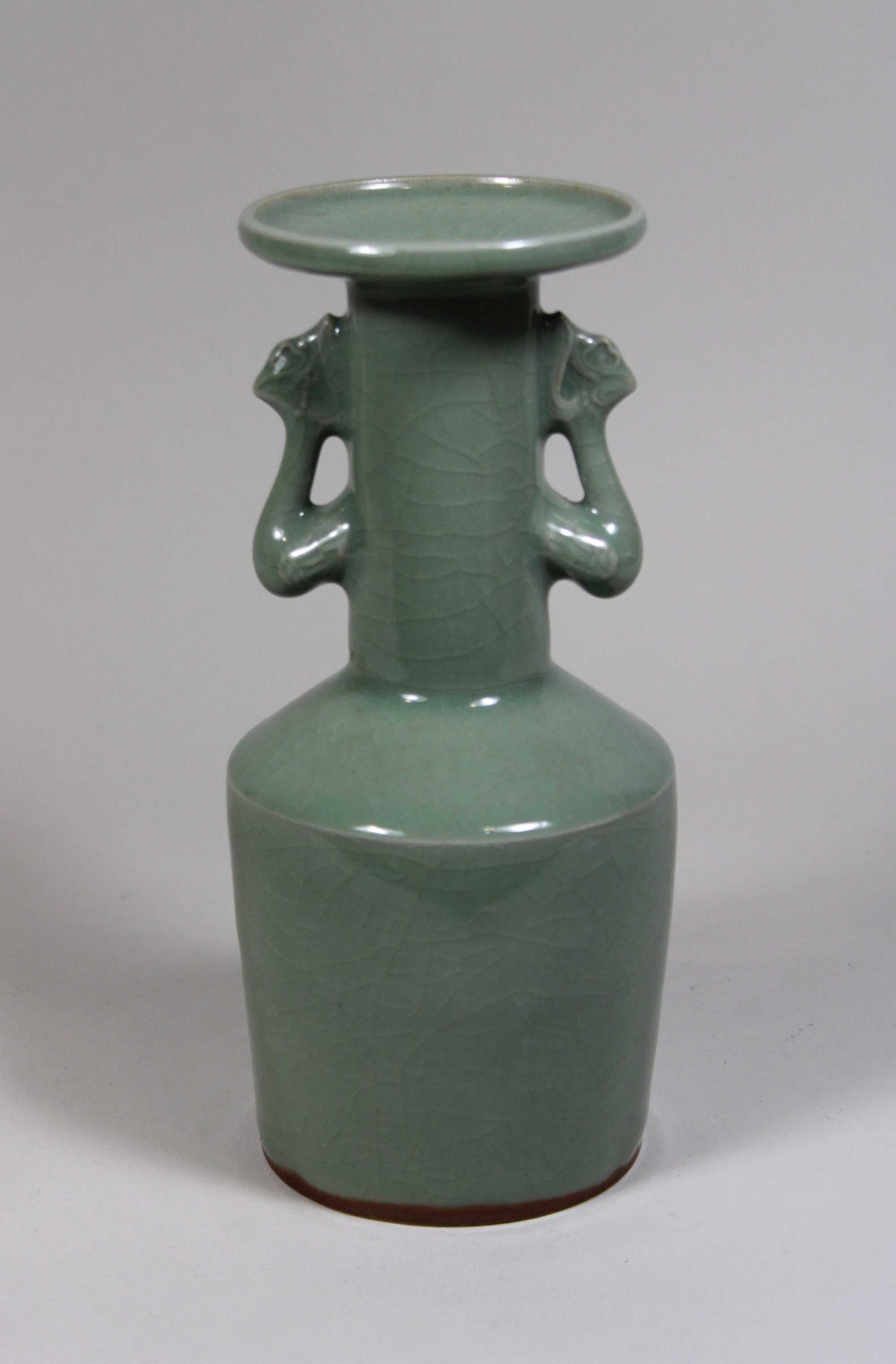 Mallet Vase, China, Porzellan, wohl 19/20 Jh., Longquan Seladon.