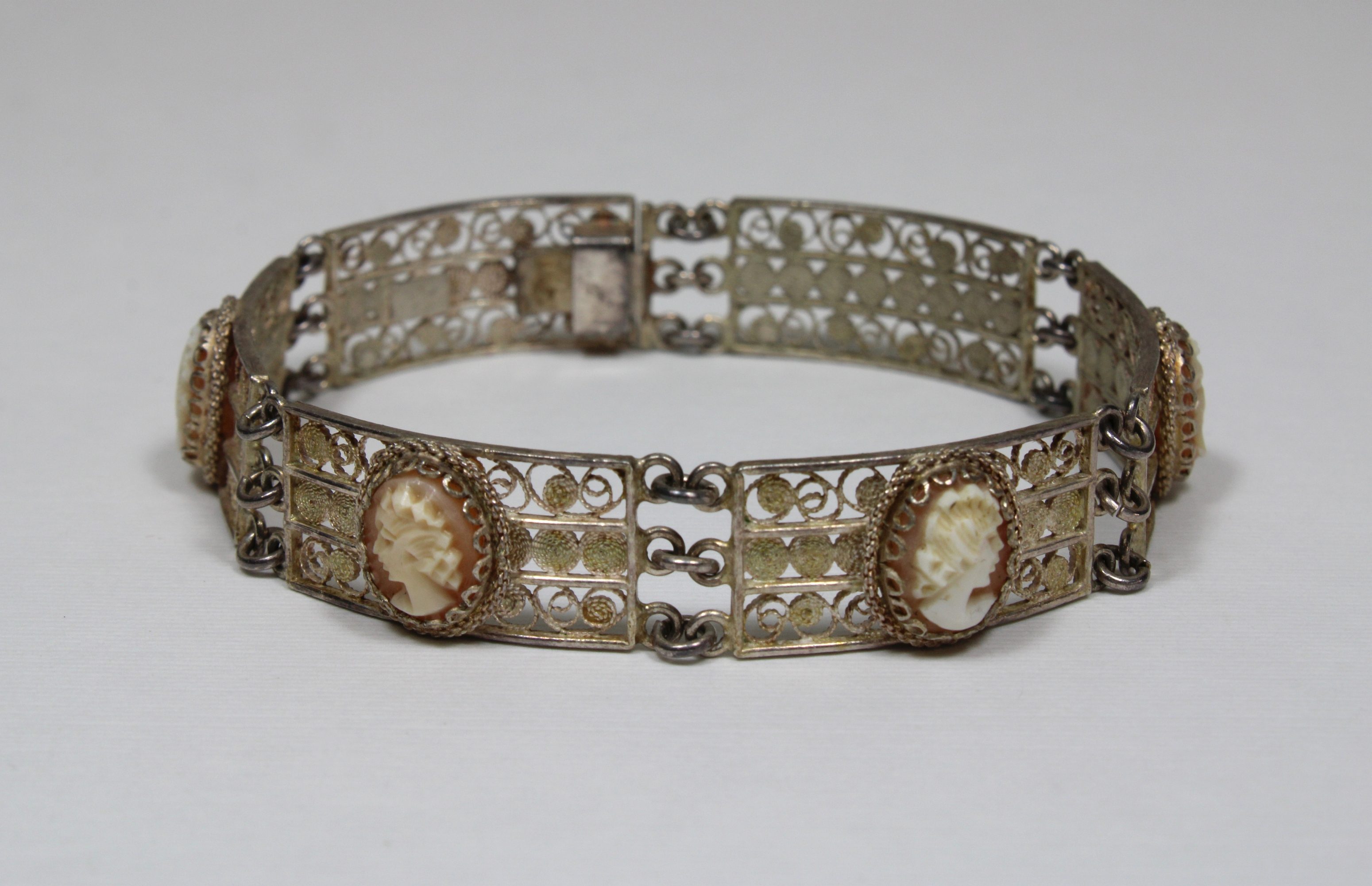 Viktorianisches Kamee-Armband, 900er Silber