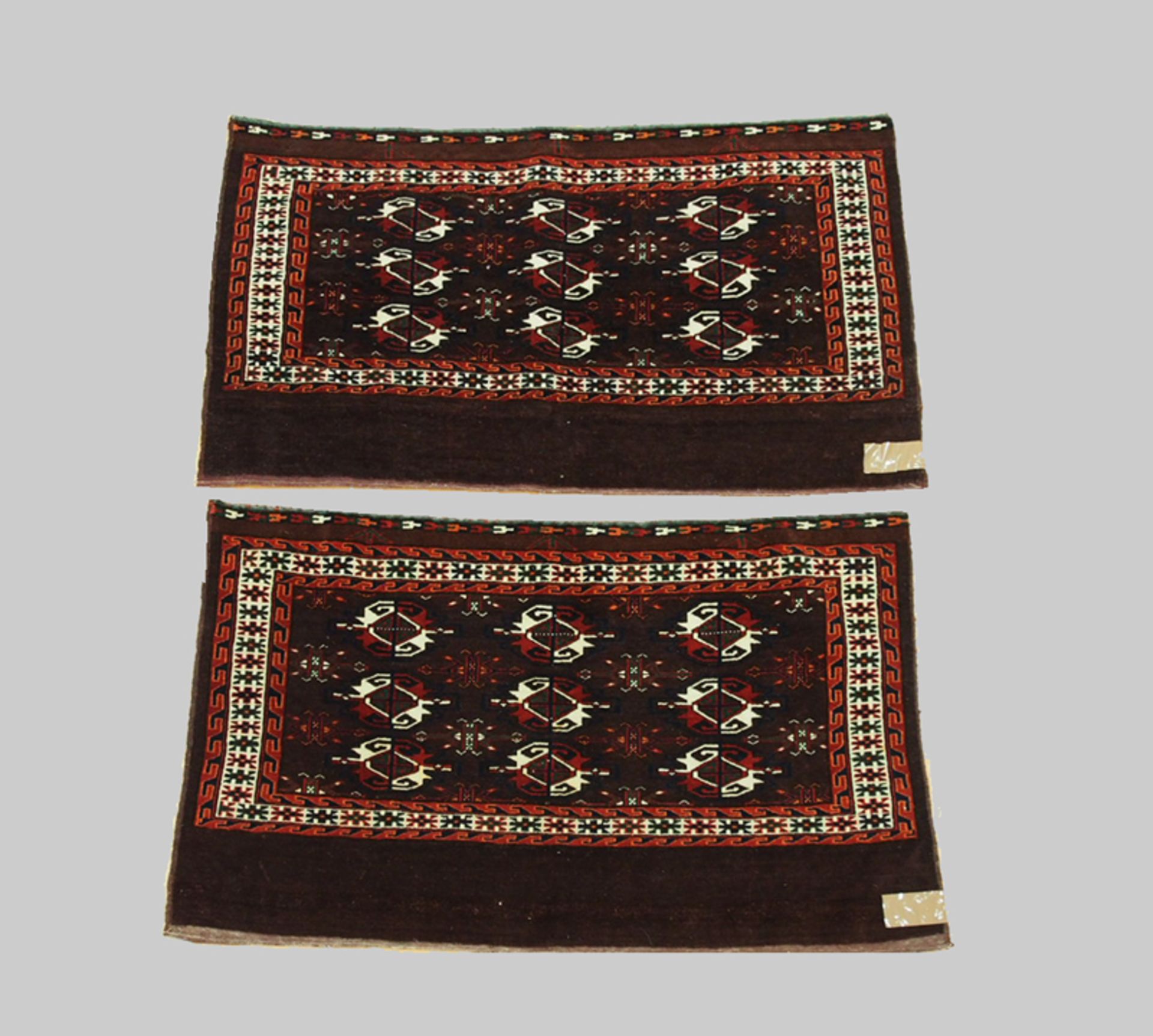 Paar Yomud-Taschenfronten, um 1930, 70 x 117 cm, Zustand B