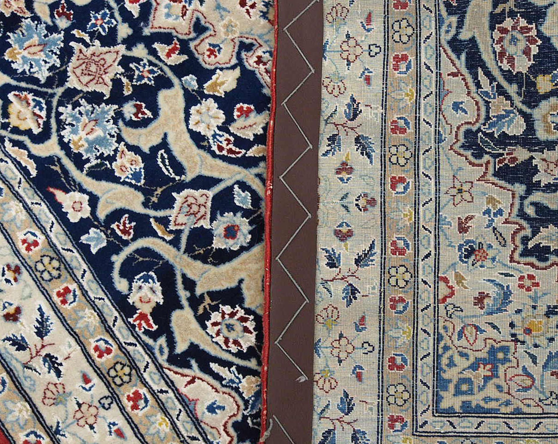 Isfahan mit Seide, 107 x 69 cm, Zustand B/C - Bild 2 aus 2