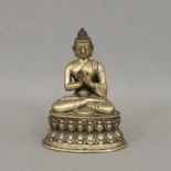 Thronender Buddha