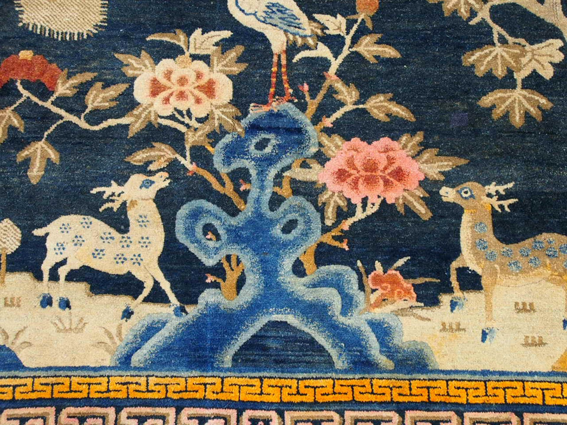 Teppich China, 128 x 200 cm, Zustand B/C, um 1900 - Bild 3 aus 3