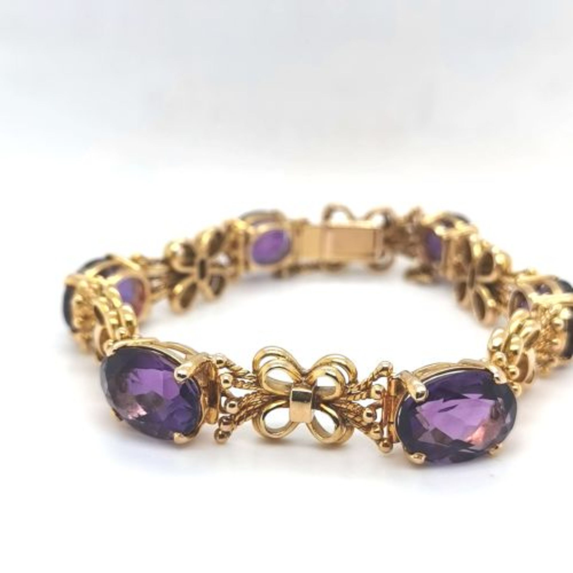 Amethyst-Armband, 750 GG 34,6