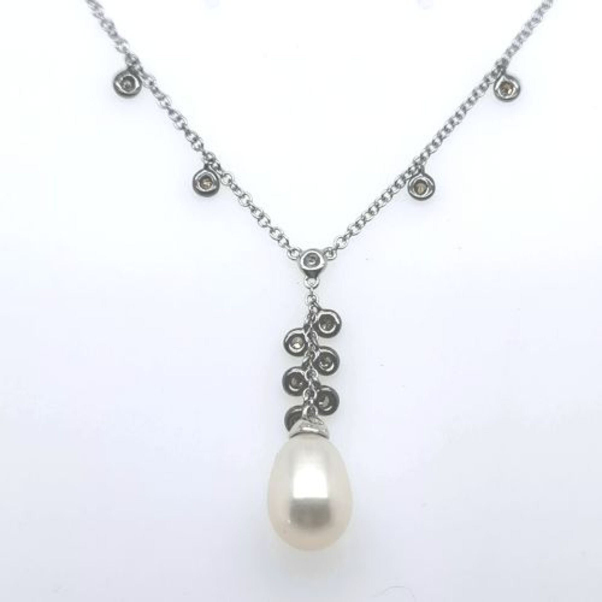Perl-Collier, 585 WG 4,8