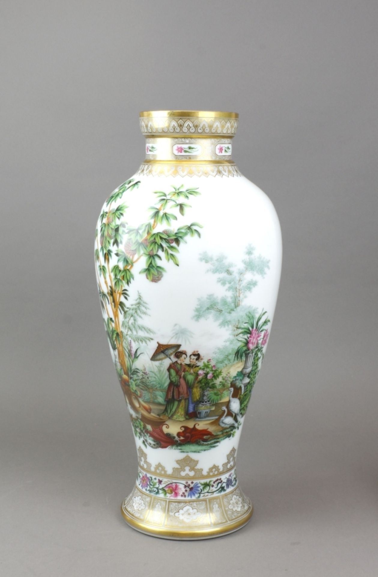 Vase mit Chinoserien, 1. Hälfte 20.