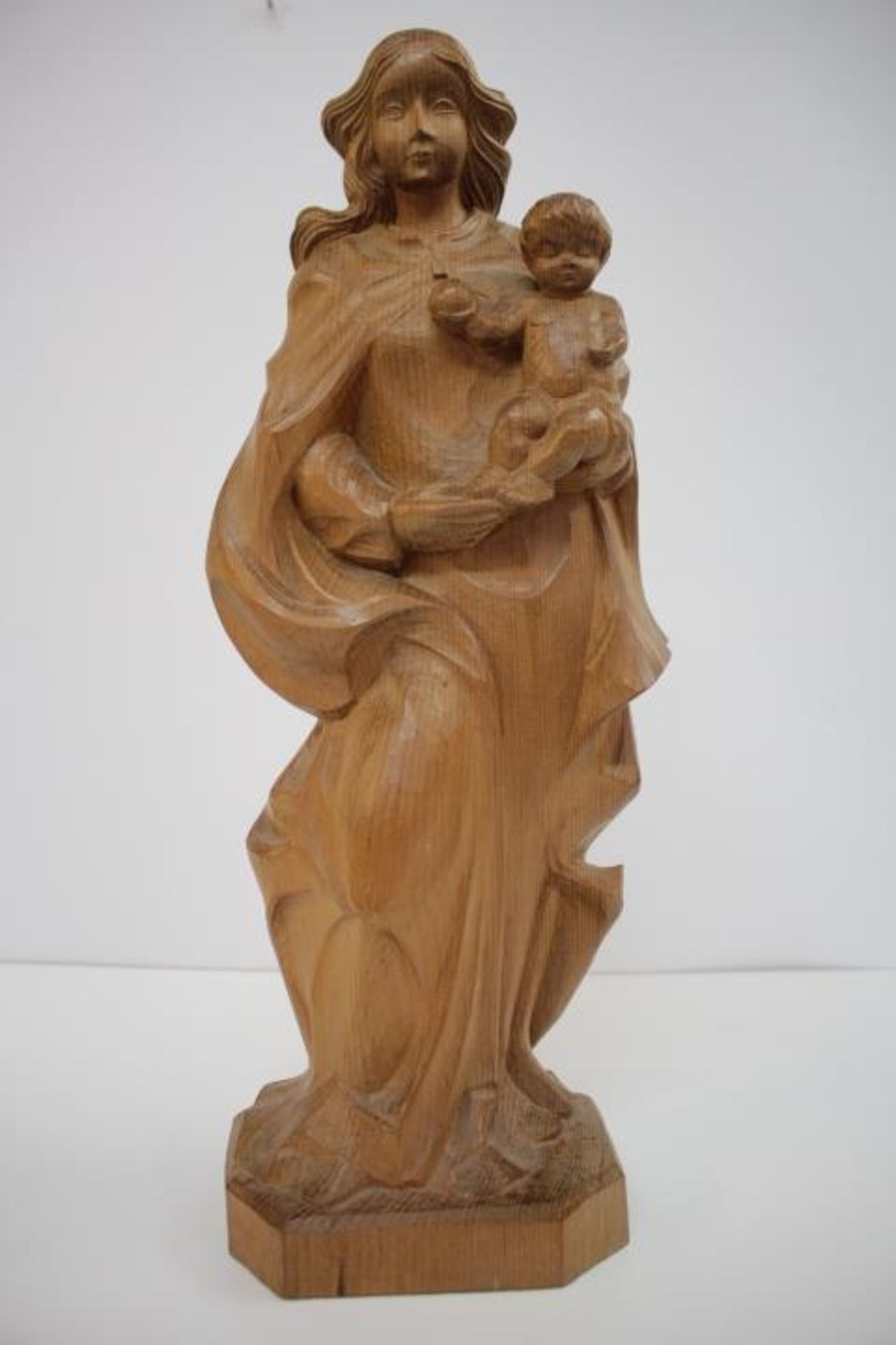 Holzskulptur Madonna
