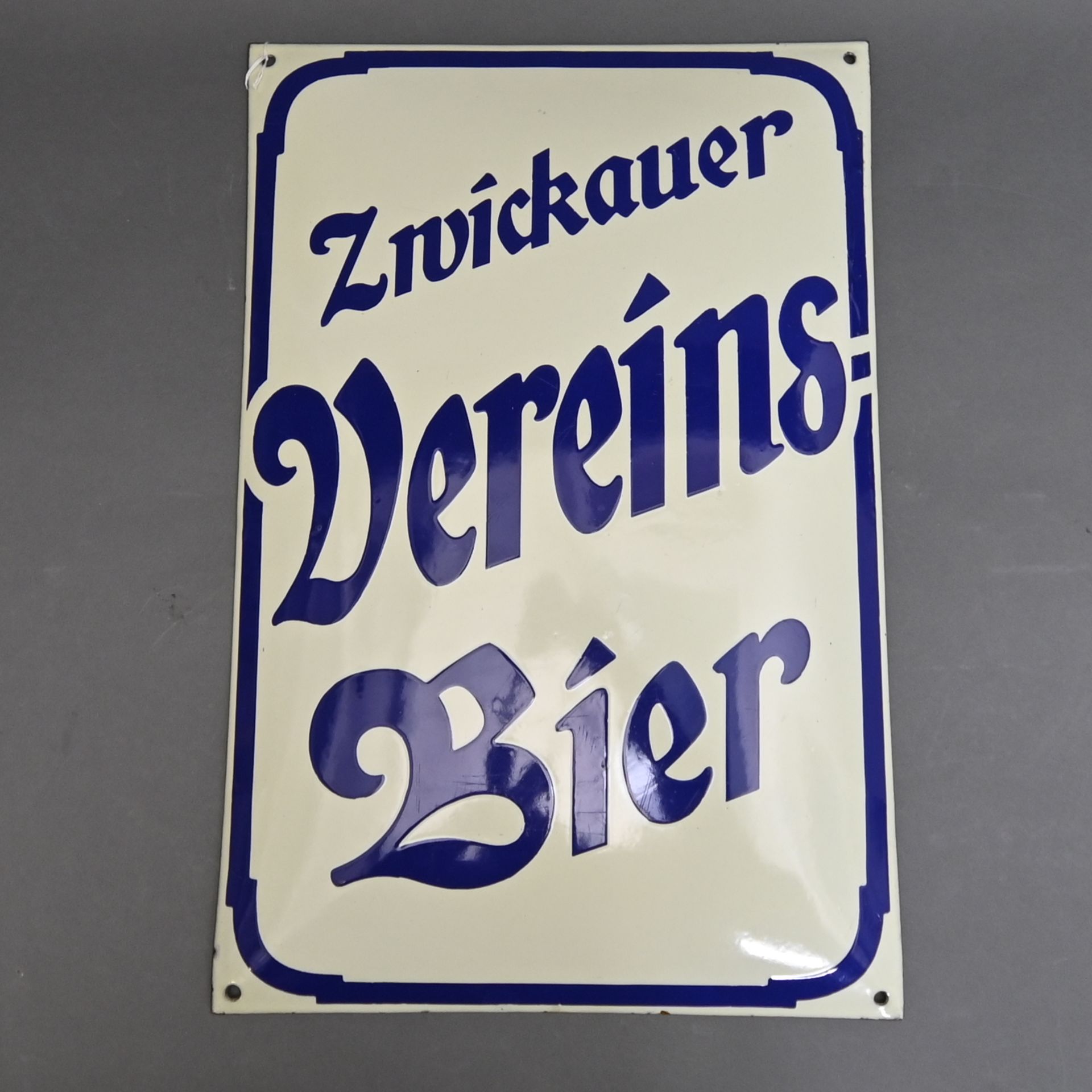 Emaille-Werbeschild "Zwickauer Vereinsbier", gewölbt, Zustand 1 +, Maß: 49 x 32 cm