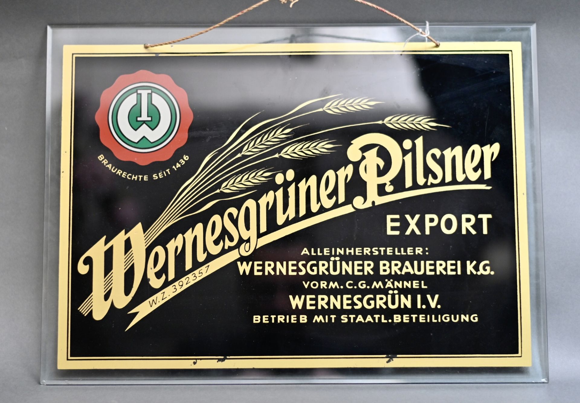 Glas-Werbeschild "Wernesgrüner Pilsner Export", um 1950, hochwertige Qualität mit facettierten