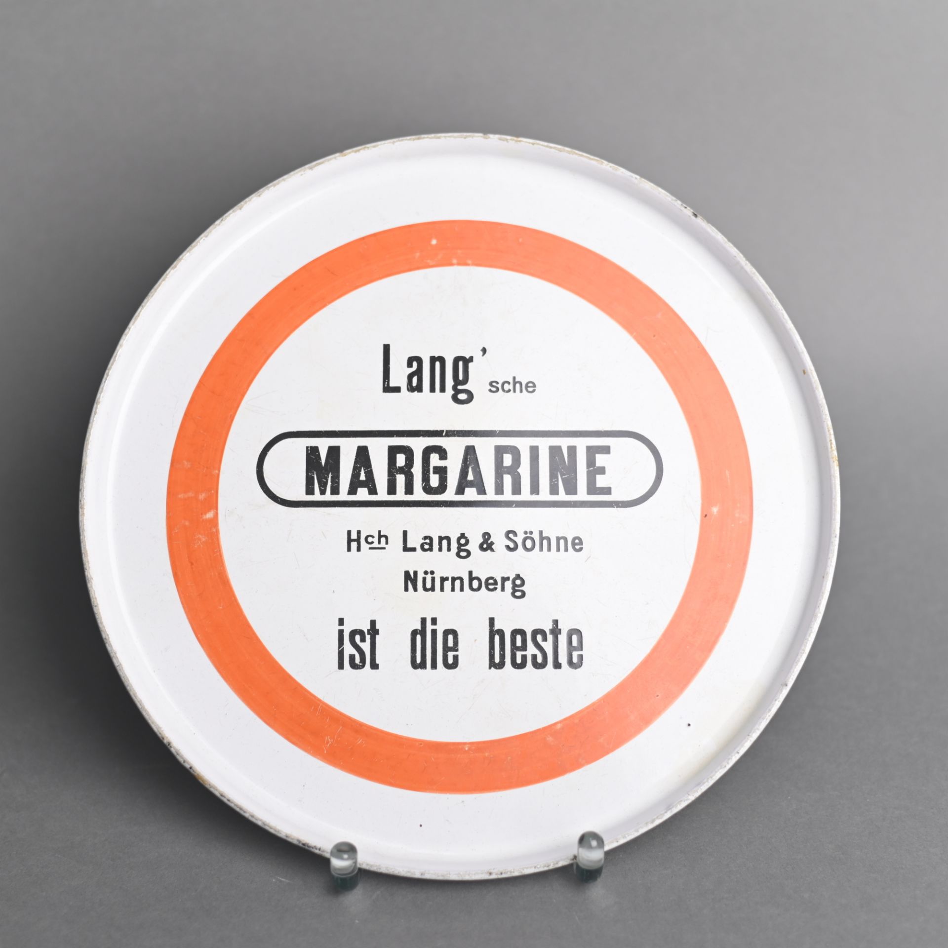 Werbe-Tablett für Margarine der Fa. Lang & Söhne Nürnberg, um 1920, Metall rundum emailliert, - Bild 2 aus 2