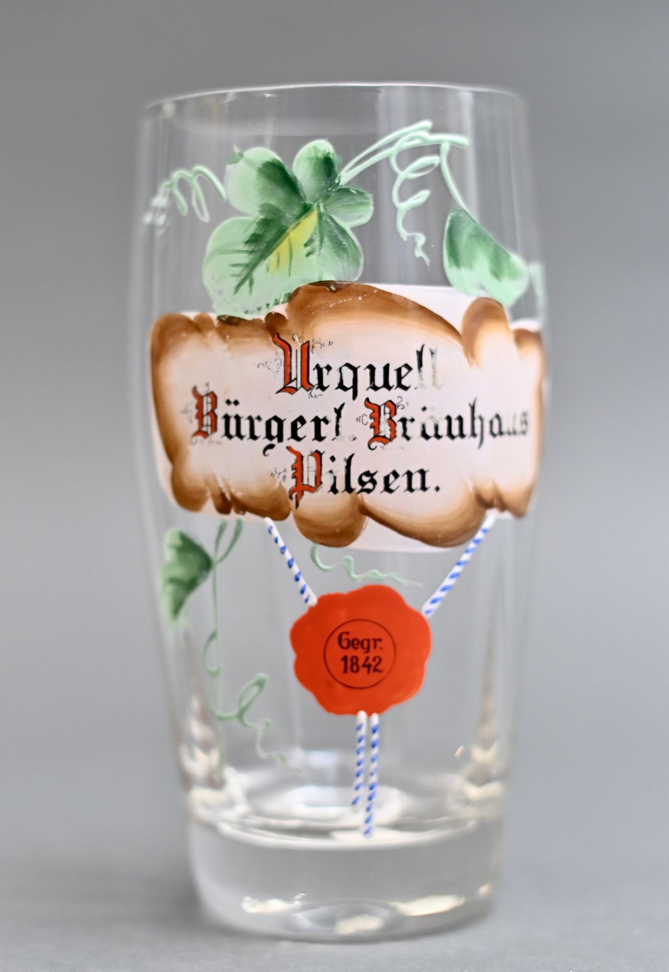 Becherglas "Pilsner Urquell bürgerliches Brauhaus", rückseitig von Hand geeicht 0,5l, Motiv mit min.