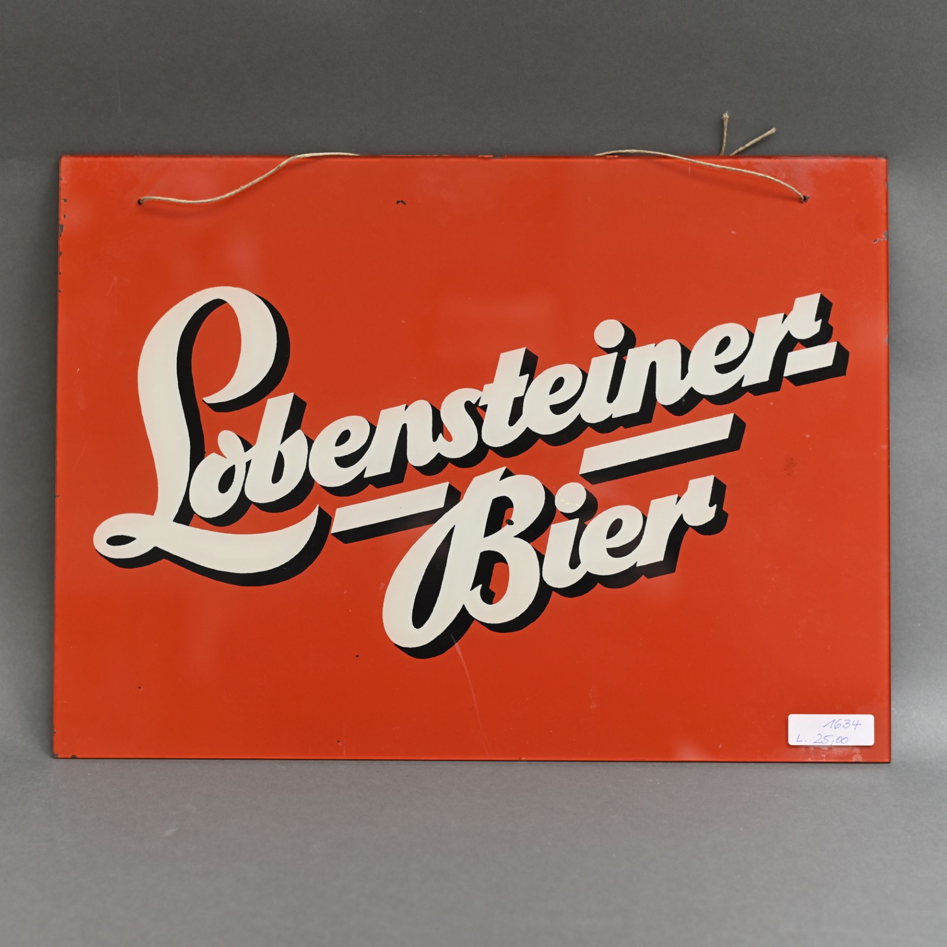 Glasschild "Lobensteiner Bier", guter gebrauchter Zustand, 40 x 29 cm