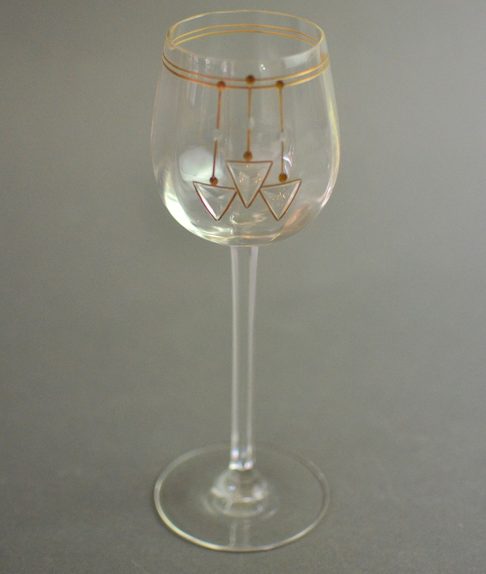 Jugendstil-Stängelglas, Moser oder Theresienthal um 1900, elegantes langstieliges Weinglas, - Bild 3 aus 3