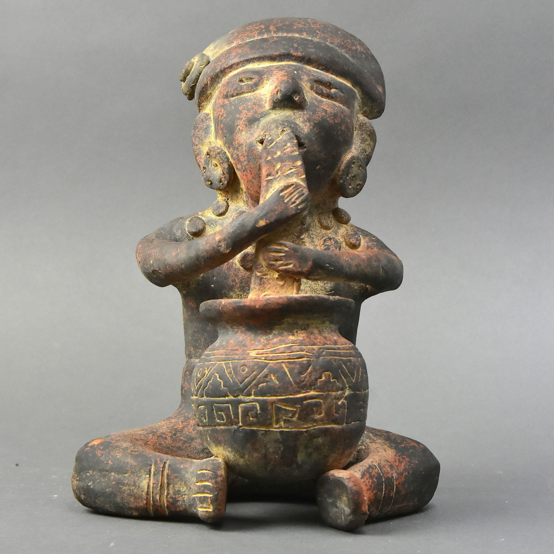 Tonfigur Kolumbien, wohl Chibcha-Kultur (1000-1500 nach Christus), H 25 cm