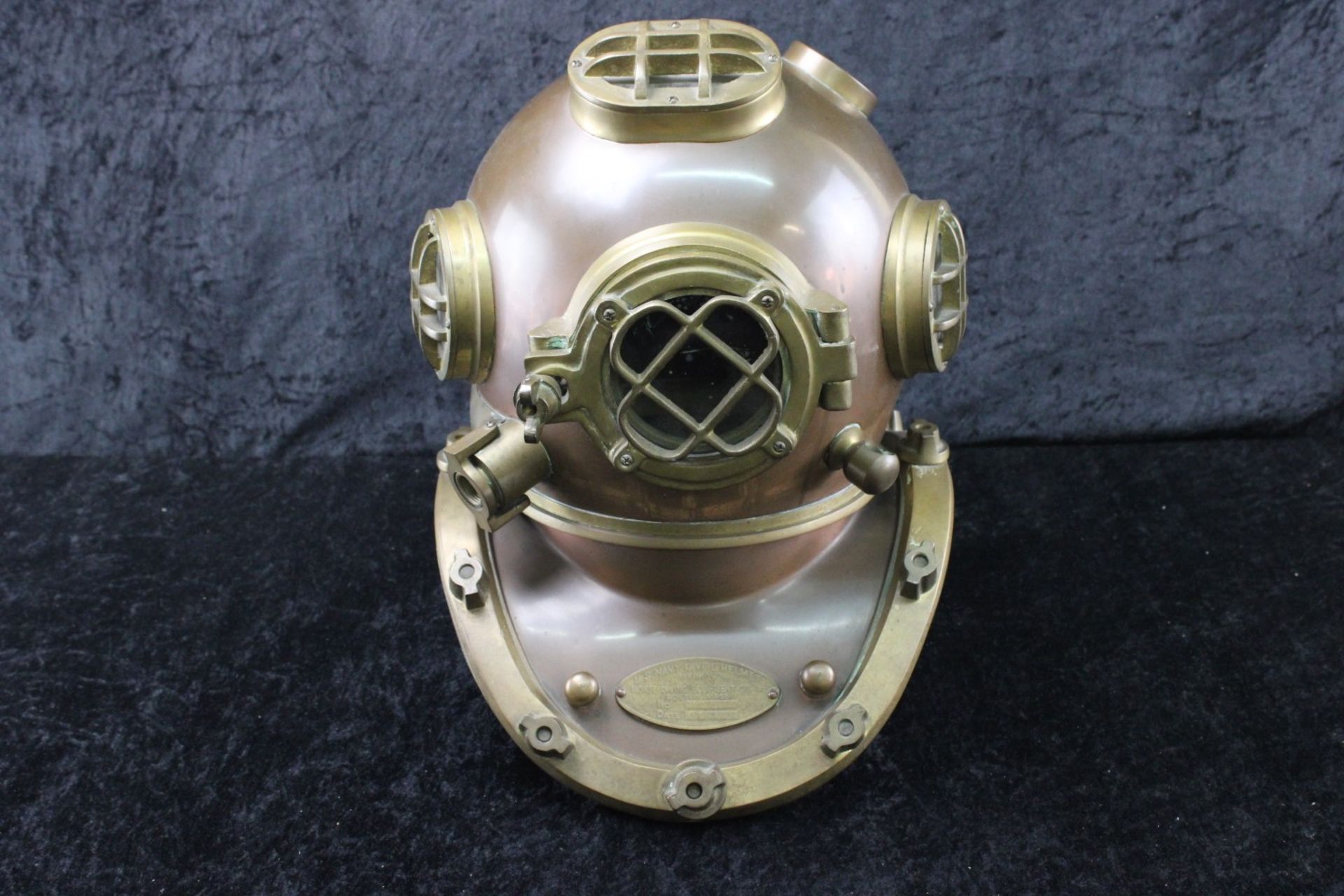 Taucherhelm US-Navy Diving Helmet Mark V - Bild 3 aus 7