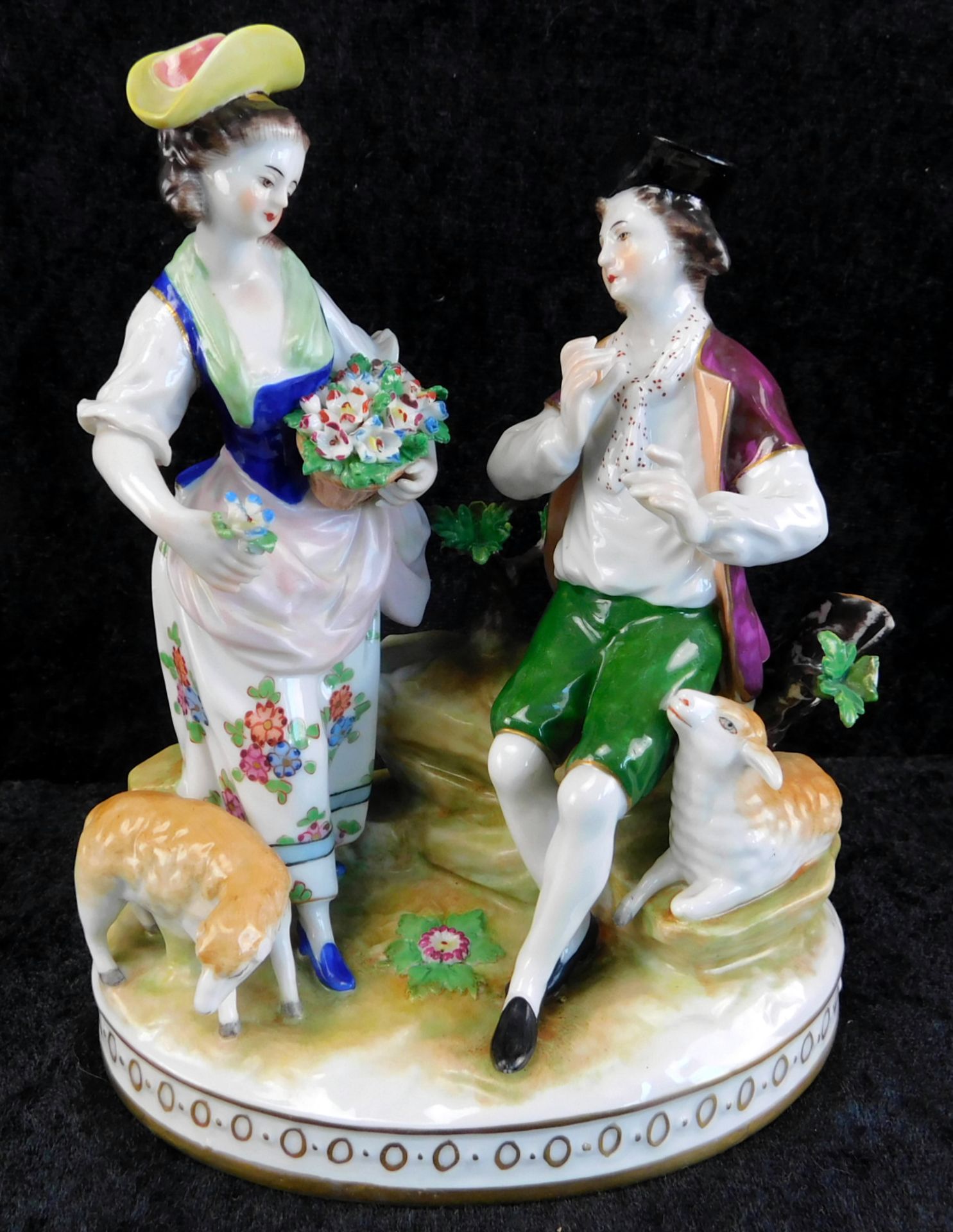Rokoko Figurengruppe mit Schafen, Volkstedter Porzellanfabrik 19.Jh., H: 16 cm