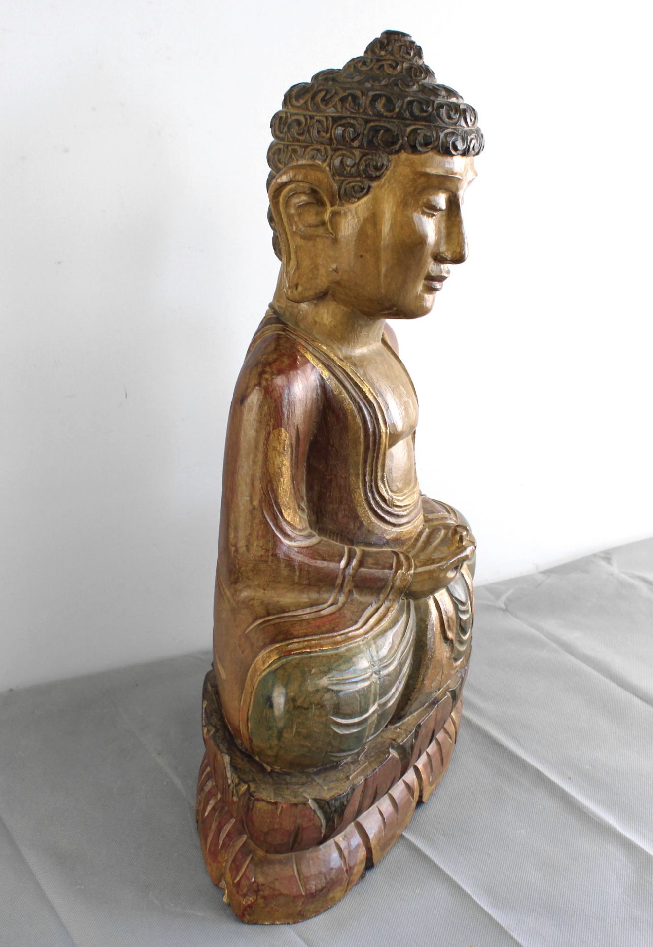 Amitabha, Buddha-Skulptur, Holz geschnitzt, polychrom gefasst, Südostasien, 20.Jh., H: 51 cm - Image 3 of 3